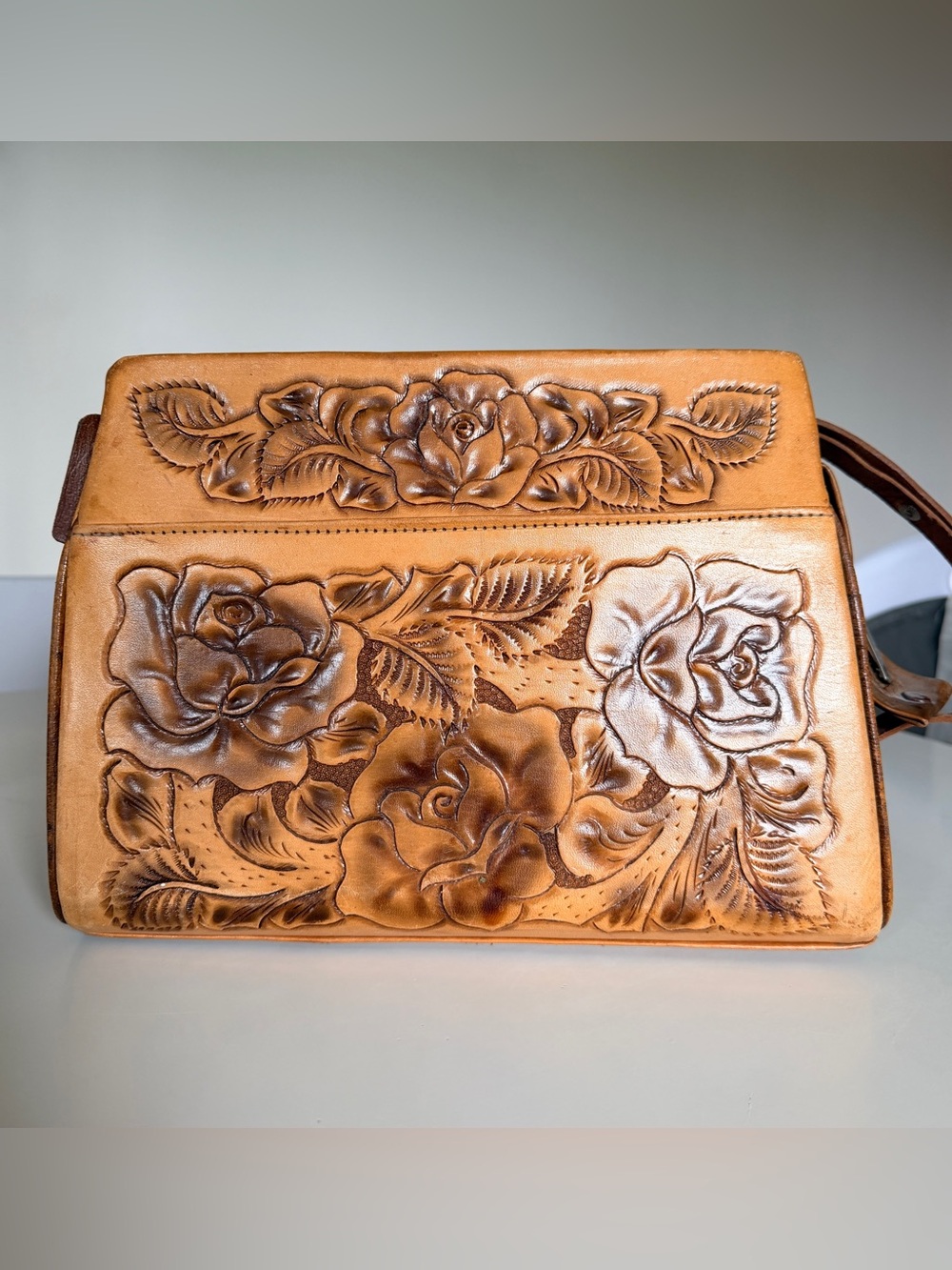 VTG Handcrafted Floral Tooled Leather Crossbody Bag